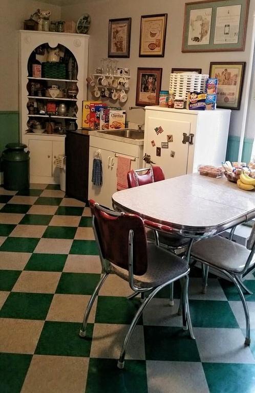 Bed & Breakfast A Sentimental Journey 3*